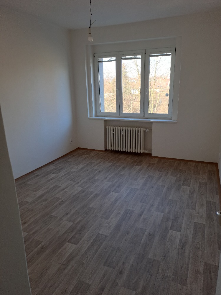 638816167206187719_byt č. 15 Navrátilova 1376 Slaný (8).jpg